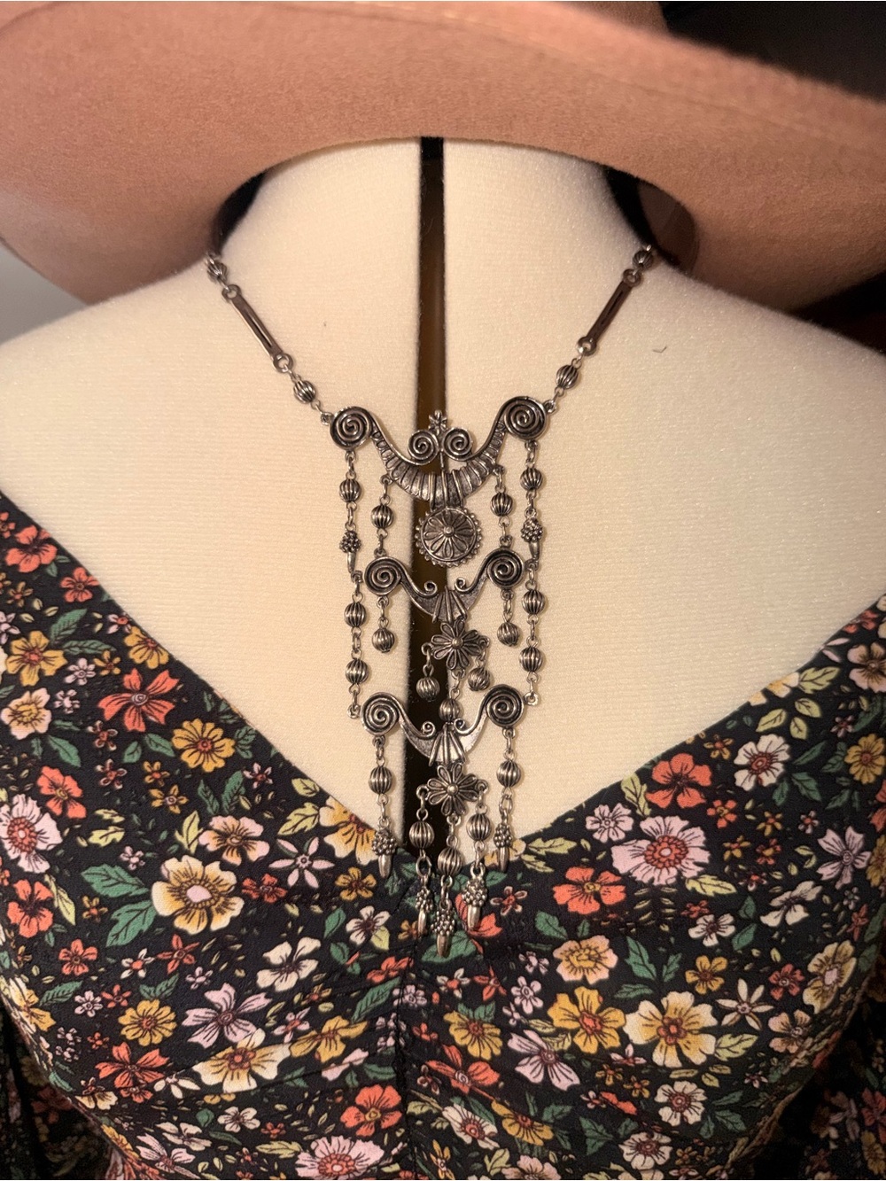 Antique-Style Silver Floral Fringe Necklace - Women's Jewelry